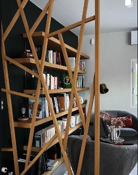 Estante decorativa em madeira - Ambientes Interiores