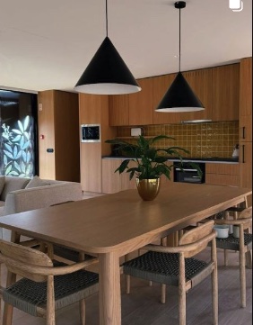 Sala de jantar em madeira - Ambientes Interiores