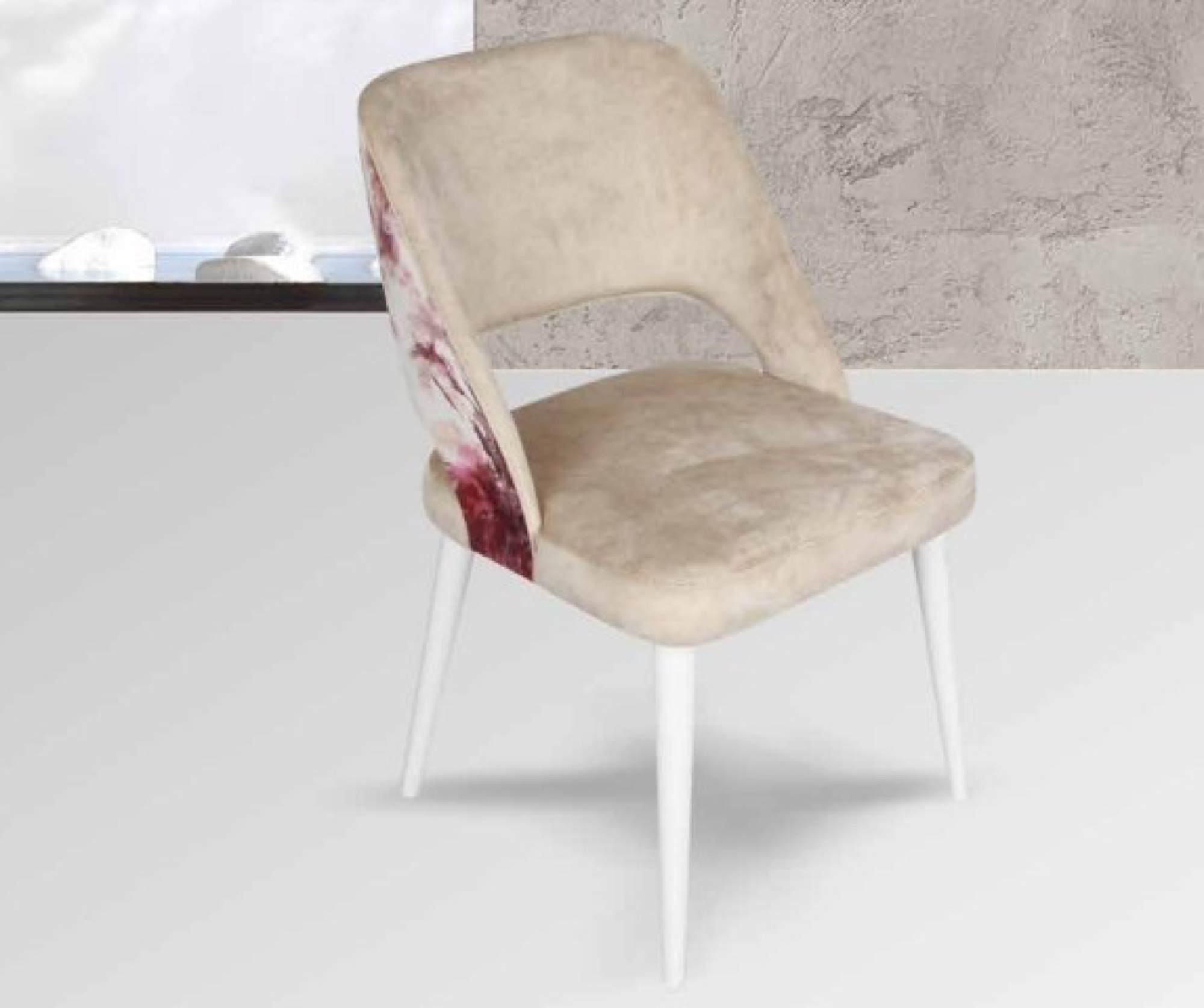 Cadeira estofada bege com detalhe vermelho