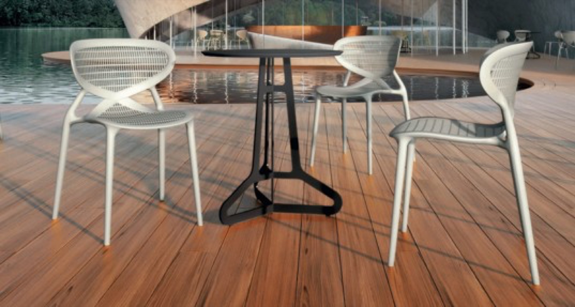 Cadeiras de exterior com mesa em deck